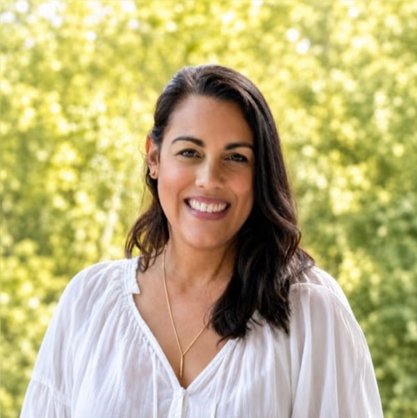 Sarah Henneman, Engagement Manager